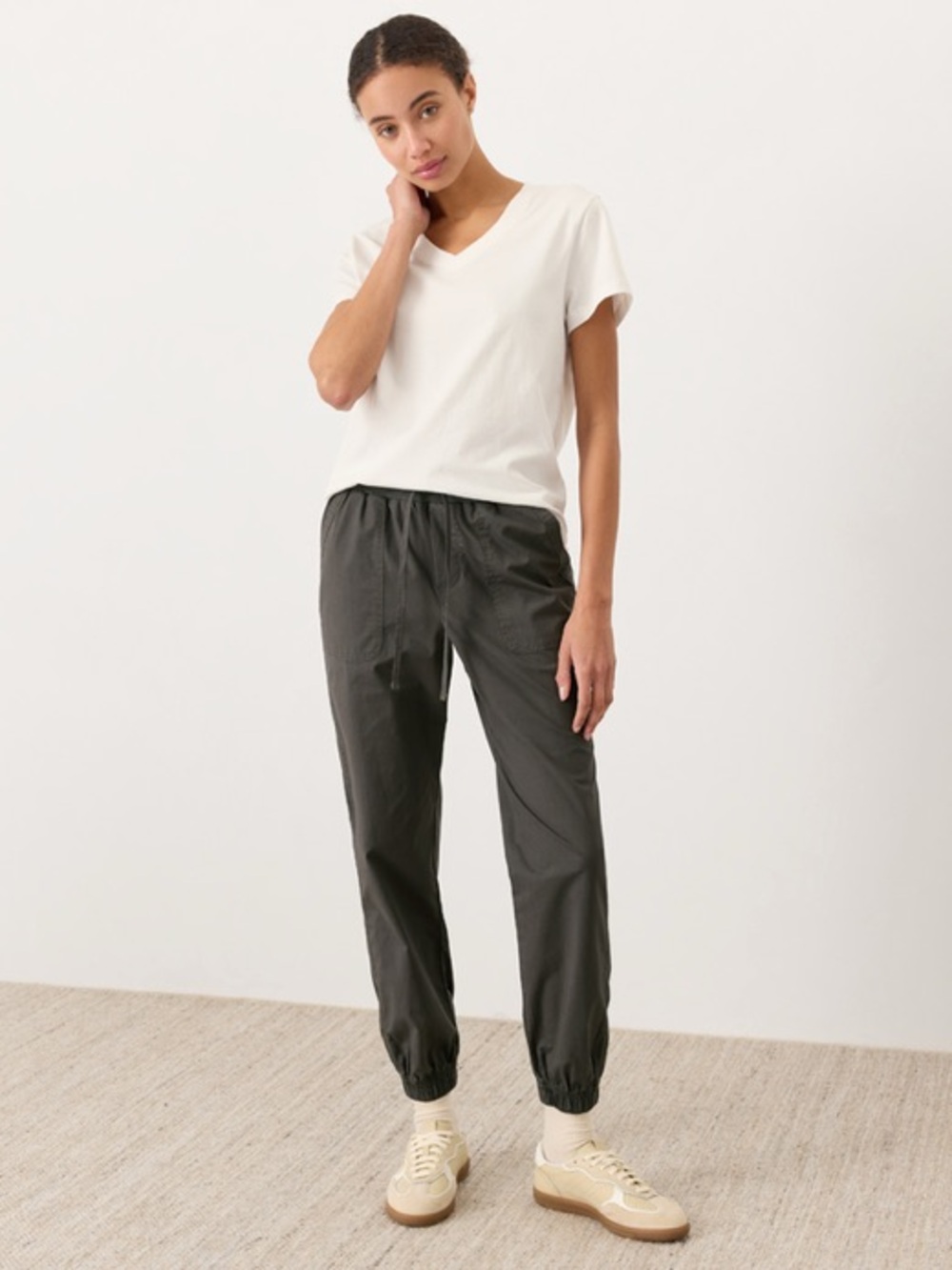 PACT ORGANIC STRETCH POPLIN JOGGER SIZE LARGE IN OAK